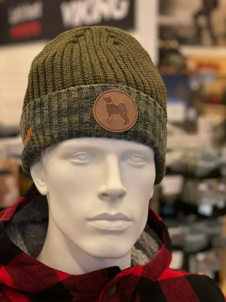 Eräkellari Mütze mit Bärenhund-Logo - Kopfbedeckungen - 64302 - 1