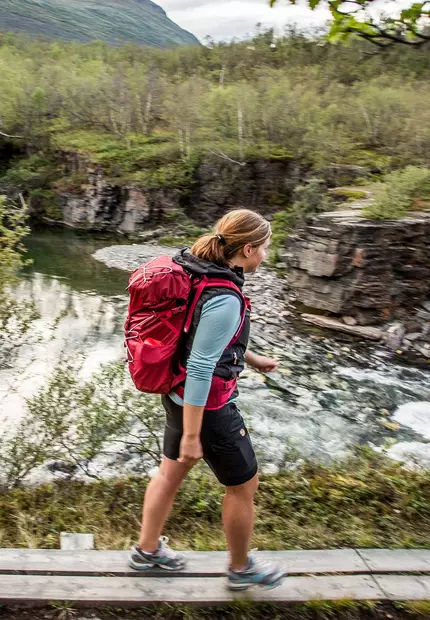 Fjällräven Nikka Shorts Curved W, Schwarz - Fjällräven Hosen - 89731B - 2